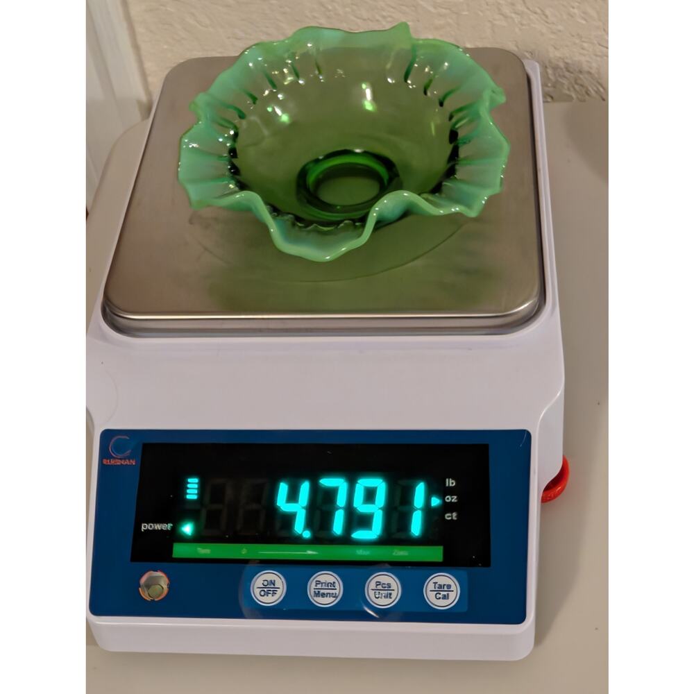 Vintage Green Opalescent Ruffled Edge Fenton Art Glass Bowl -- Read Description - Picture 16 of 16